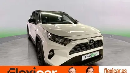 Usado Toyota RAV4 Hybrid Advance 218 CV (160 kW) 2019 Blanco SUV