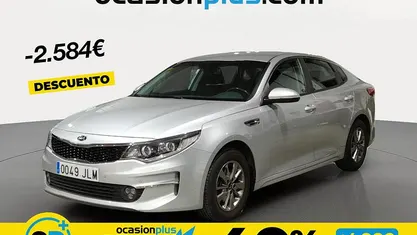 Usado Kia Optima 141 CV (103 kW) 2016 Gris plata Berlina