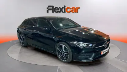 Käytetty Mercedes CLA200 Shooting Brake 150 HP (110 kW) 2021 Musta Farmari