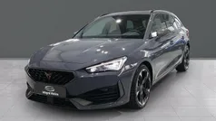 Gris Usado 2024 Cupra Leon Familiar | 27.500 € (Precio justo)