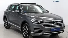 Gris Usado 2021 VW Touareg SUV | 46.990 € (Precio justo)