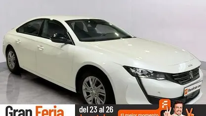 Blanco Usado 2021 Peugeot 508 Active Berlina | 15.790 € (Precio justo)