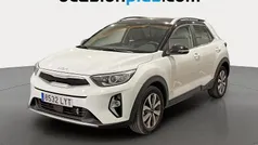 Blanco Usado 2022 Kia Stonic SUV | 14.991 € (Buen precio)