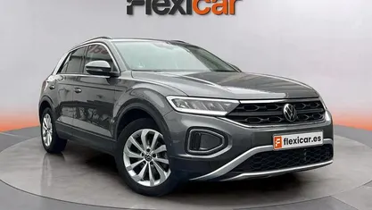 Usado 2023 VW T-Roc Life SUV | 19.990 € (Super precio)