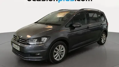 Usado VW Touran Advance 150 CV (110 kW) 2017 Gris Monovolumen