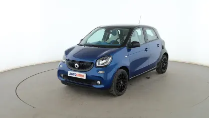 Usado Smart ForFour Basis 70 CV (51 kW) 2016 Azul Utilitario