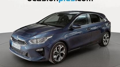 Używany Kia Ceed 116 KM (85 kW) 2019 Niebieski Hatchback