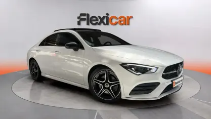 Usado Mercedes CLA200 150 CV (110 kW) 2022 Blanco Coupe