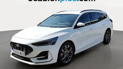 Usado Ford Focus ST-Line 155 CV (114 kW) 2022 Blanco Utilitario