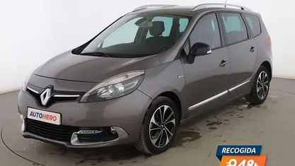 Usado 2015 Renault Scénic III Bose Edition | 10.399 € (Precio justo)
