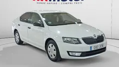 Blanco Usado 2015 Skoda Octavia Active Berlina | 9999 € (Precio justo)
