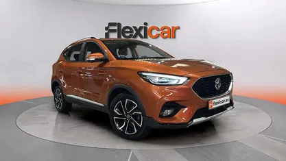 Usado MG ZS Luxury 111 CV (81 kW) 2024 Naranja SUV