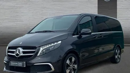 Usado Mercedes V300 Avantgarde 236 CV (173 kW) 2024 Monovolumen