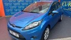 Usado 2010 Ford Fiesta Trend Utilitario | 5948 € (Precio justo)