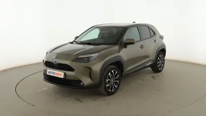 Usado Toyota Yaris Cross Active 116 CV (85 kW) 2022 Verde SUV