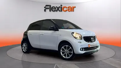 Usado Smart ForFour Passion 71 CV (52 kW) 2015 Blanco Utilitario