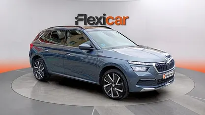Usado Skoda Kamiq Active 110 CV (80 kW) 2021 SUV