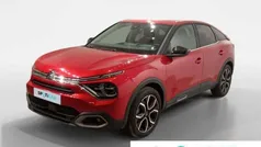Rojo Usado 2021 Citroën e-C4 Shine Berlina | 19.990 € (Precio justo)