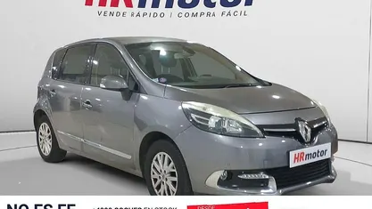 Usado Renault Scénic III Zen 132 CV (97 kW) 2016 Gris Monovolumen