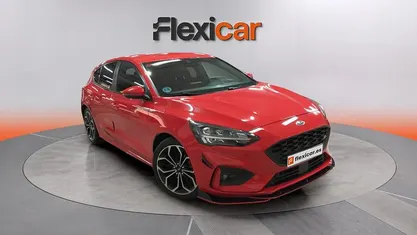 Usado Ford Focus ST-Line 125 CV (91 kW) 2019 Rojo Berlina