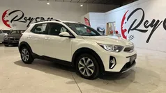 Blanco Usado 2022 Kia Stonic SUV | 17.990 € (Precio justo)