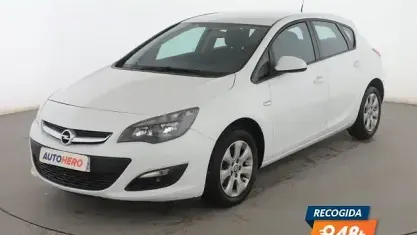 Używany Opel Astra Selective 110 KM (80 kW) 2015 Biały Sedan/Limuzyna