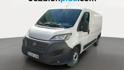 Usado Fiat Ducato 136 CV (100 kW) 2021 Blanco Van