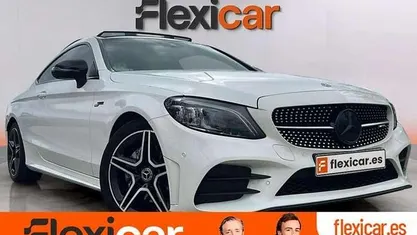 Usado Mercedes C220 194 CV (142 kW) 2019 Blanco Coupe