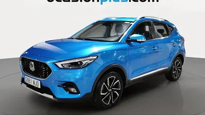 Usado MG ZS Luxury 111 CV (81 kW) 2023 Blanco SUV