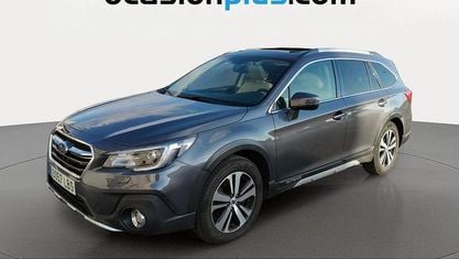 Używany Subaru Outback 175 KM (128 kW) 2019 Szary Minivan