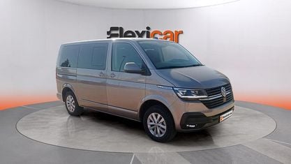 Używany VW Caravelle 150 KM (110 kW) 2020 Szary Van