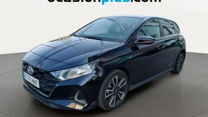 Usado Hyundai i20 N Line 84 CV (61 kW) 2023 Negro Utilitario