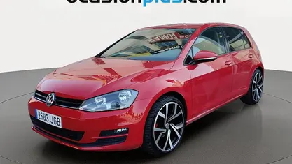 Usado VW Golf VII Business 105 CV (77 kW) 2015 Rojo Utilitario