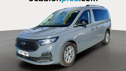 Usado Ford Grand Tourneo Connect Titanium 122 CV (89 kW) 2025 Gris Monovolumen