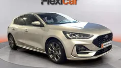 Usado 2023 Ford Focus ST-Line Berlina | 14.470 € (Super precio)