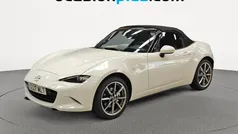 Blanco Usado 2023 Mazda MX5 Exclusive-Line Descapotable | 31.810 € (Precio justo)