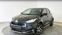 Negro Usado 2021 Toyota Yaris Hybrid Style Berlina | 19.650 € (Precio justo)