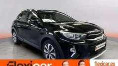 Usado 2021 Kia Stonic SUV | 11.990 € (Precio justo)