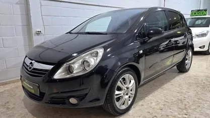 Negro Usado 2007 Opel Corsa Cosmo Berlina | 3200 € (Buen precio)