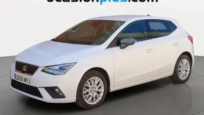 Usado Seat Ibiza XCELLENCE 116 CV (85 kW) 2025 Blanco Utilitario