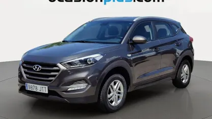 Usado Hyundai Tucson 131 CV (96 kW) 2016 Gris SUV
