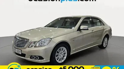 Begagnad Mercedes E350 Elegance 292 HK (214 kW) 2010 Beige Sedan