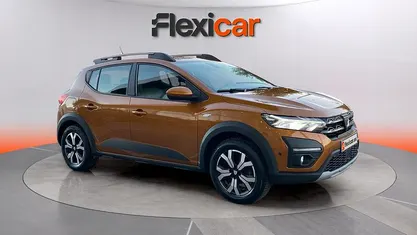Usado Dacia Sandero Expression 91 CV (66 kW) 2022 Utilitario