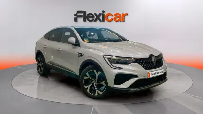 Usado Renault Arkana Techno 145 CV (106 kW) 2024 Blanco SUV