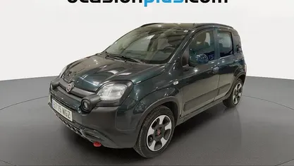 Usado Fiat Panda Cross Cross 70 CV (51 kW) 2023 Verde Utilitario