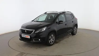 Negro Usado 2019 Peugeot 2008 Signature Sky SUV | 7999 € (Super precio)