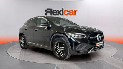 Usado Mercedes GLA200 150 HP (110 kW) 2020 Preto SUV