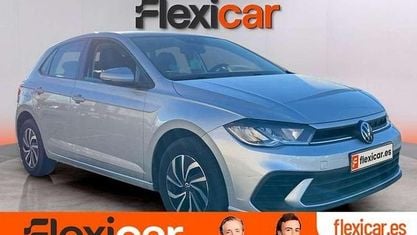 Käytetty VW Polo Life 95 HP (69 kW) 2022 Harmaa Viistoperä
