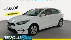Usado 2023 Kia Ceed Berlina | 18.490 € (Precio justo)