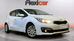 Usado 2016 Kia Ceed Berlina | 8890 € (Precio justo)